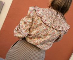 Blusa Bee Liberty Honey Blusa Bee Liberty Honey
